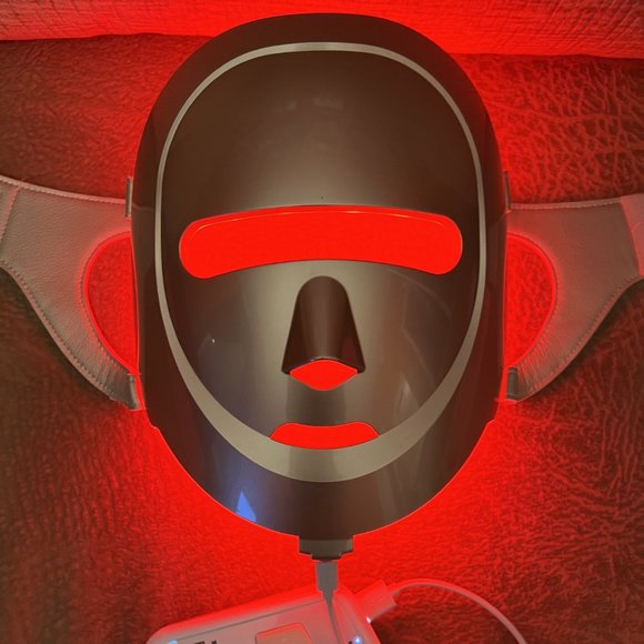 ECO LED MASK - Picture 2 of 5